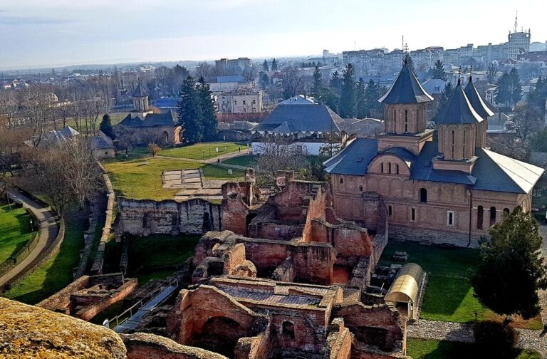 Cumpar Carti Targoviste